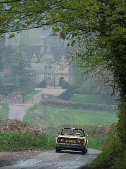 Large House, Country Road, Sports Car, Road, Sports, Yellow