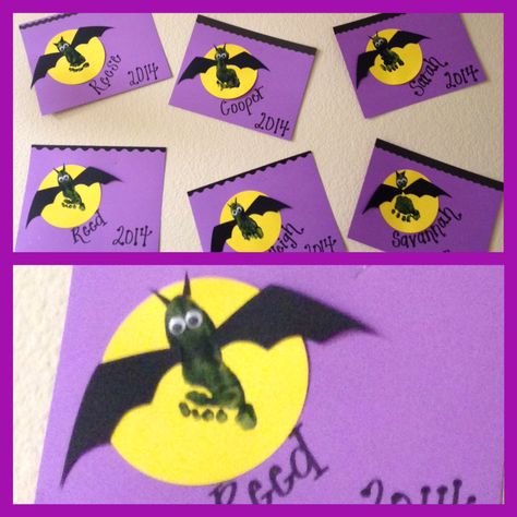 Infant footprint bats Halloween craft Footprint Bats Halloween Crafts, Monster Mash Footprint Craft, Bat Footprint Craft, Halloween Ideas For Infants, Infant October Crafts, October Footprint Art For Infants, Bat Footprint Art, Halloween Footprint Art For Infants, Footprint Bats