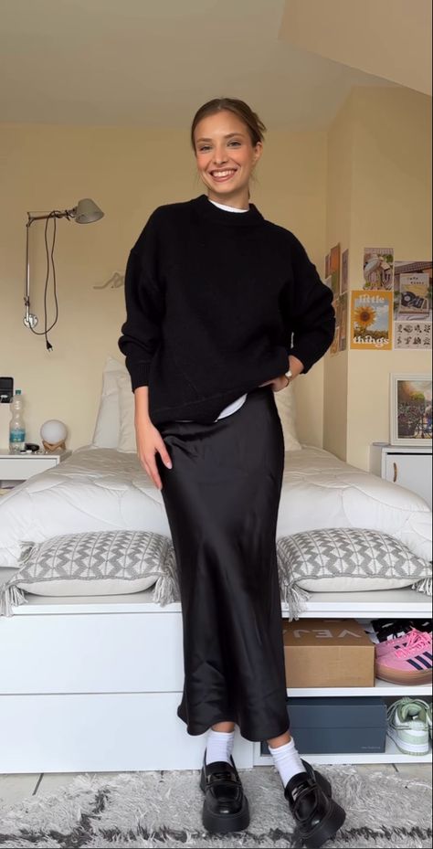 Silk Skirt Maxi, Silk Skirt Office Outfit, Black Silk Maxi Skirt, Midi Skirt Winter Outfit, Aritzia Effortless Pant Outfit, Midi Satin Skirt Outfit, Silk Maxi Skirt Outfit, Black Silk Skirt Outfit, Skirt Black Outfit