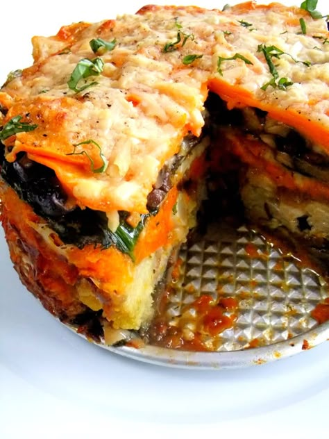 Winter Vegetable Torte - Proud Italian Cook Roasted Vegetable Strudel, Vegetable Torte, Vegetable Strudel, Veggie Cakes, Winter Vegetable, Winter Vegetables, Think Food, Idee Pasto Sano, Veggie Dishes