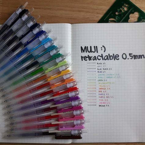 Muji retractable gel pens Muji Stationary, Muji Stationery, Muji Pens, Studying Stationary, School Storage, Kawaii School Supplies, Gel Ink Pens, Japanese Stationery, Cute School Supplies