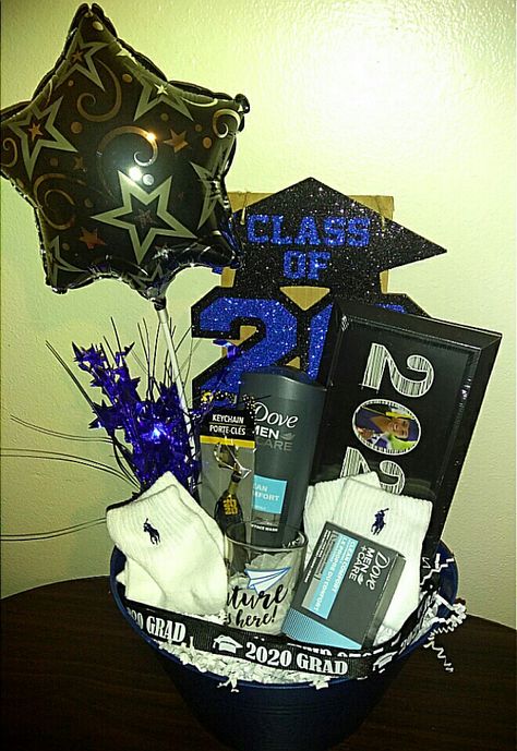 Male bath and body gift basket Grad Gift Basket Ideas For Guys, Graduation Gift Basket Ideas For Boys, Graduation Basket For Boyfriend, Male Gift Baskets, Guy Graduation Gifts, Grad Basket Ideas, Graduation Gift Basket Ideas High School, Graduation Basket Ideas For Guys, Bf Graduation Gift