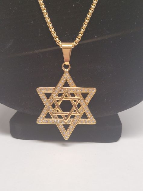 Luxury Necklace With Star Of David Charm, Luxury Elegant Star Of David Necklace, Elegant Star Of David Necklace, Luxury Silver Star Of David Necklace, Gold Star Of David Amulet Necklace, Pearl Flower, Star Of David, Flower Earrings Studs, Flower Studs