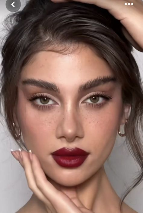 Makeup With Dark Red Lipstick, Makeup Looks For Wine Red Dress, Prom Burgundy Makeup, Dark Red Dress Makeup Look, Berry Red Lips, Dark Berry Aesthetic, Dark Red Dress Makeup, Red Wine Lipstick Makeup, Berry Lip Color