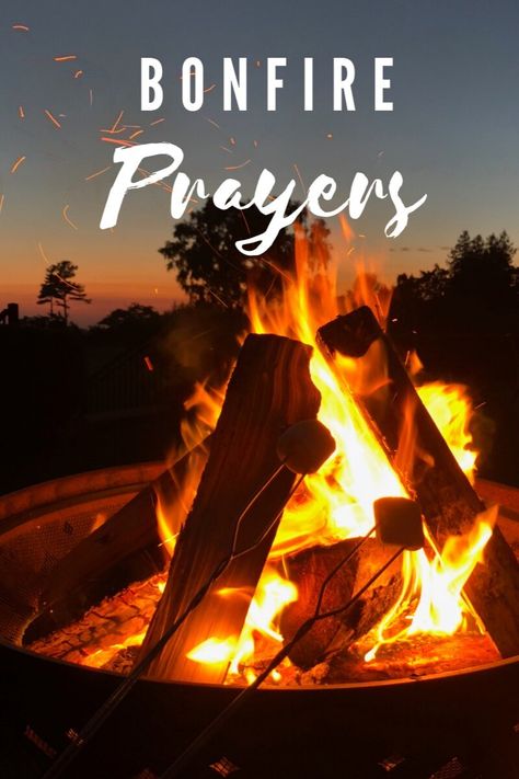 How the simple act of praying around a bonfire this fall can deepen your faith. Nighttime prayer ideas for Christian families, friends, and church groups. Youth Group Fall Party Ideas, Backyard Bonfire Party Aesthetic, Fall Youth Group Activities, Church Events Ideas, Church Camp Ideas, Youth Worship Night, Fall Bonfire Party Ideas, Fall Festival Ideas For Church, Church Event Ideas