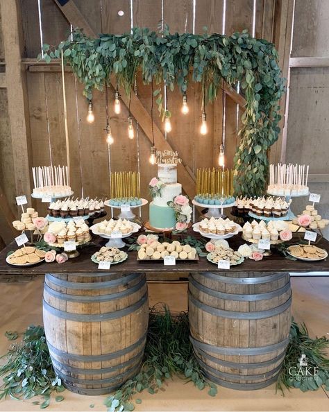 How To Decorate Dessert Table Wedding Ideas, Summer Wedding Dessert Table, Wedding Sweet Table Ideas, Dessert Table Set Up, Wedding Cake And Dessert Table, Wedding Cupcakes Ideas, Desert Tables, Rustic Wedding Desserts, Diy Dessert Table