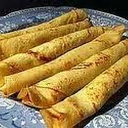 Palacinka Palacinke Recipe, Xmas Apps, Syrniki Recipe, Serbian Cuisine, Croatian Food, Lenten Recipes, Crepes Recipe, Sweet Foods, Serbian Recipes