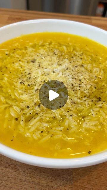 Domenic’s Kitchen on Instagram: "VIRAL Pastina Soup (aka Italian Penicillin) 🍲💉

Throwback to this viral recipe! 
#pasta #pastalover #pastarecipe #italy #italia #italianfood #viral #viralreels #viralvideos #yummy #foodporn #pastaporn #foodblogger #fyp #foryou #foryoupage #domenicskitchen #pomodoro #pastasauce #summerpasta #healthypasta" Soups For Sick Days Vegetarian, Authentic Pastina Soup, Italian Penicillin Soup Recipe, Pastina Soup Recipes, Italian Penicillin Soup, Soup Recipes Videos, Italian Pastina Soup, Sick Soup, Penicillin Soup