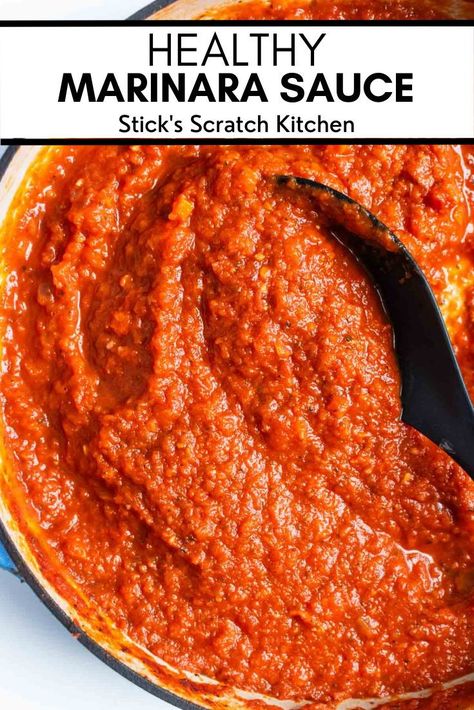 This healthy marinara sauce is my go-to sauce for everything from spaghetti and meatballs to pizza. Fire roasted tomatoes add an extra depth to the flavor and carrots lend a natural sweetness. Keep it chunky or blend it smooth. It's entirely up to you! #marinara #marinarasauce #sugarfreemarinara #saucerecipe #pastasauce #spaghettisauce #redsauce Marinara Sauce Recipe Dinners Healthy, Carrot Marinara Sauce, Healthy Marinara Sauce, Skinnytaste Marinara Sauce, Fast Marinara Sauce, Low Calorie Marinara Sauce, Sweet Carrots, Vegan Sauce Recipes, Italian Cookie