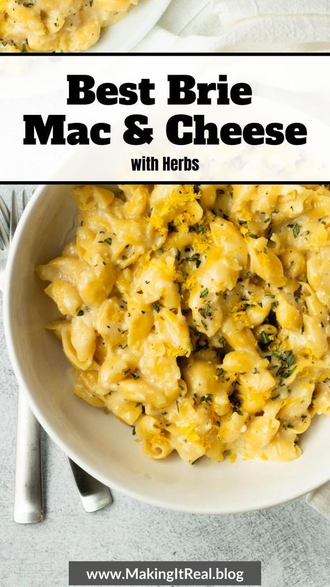 If you're looking for an elevated version of comfort food that's simple to make, this gluten-free brie mac and cheese recipe is definitely it. Brie Mac And Cheese, Classic Mac And Cheese, Brie Recipes, Mac And Cheese Recipe, Cheese Dishes, No Sugar Foods, Sugar Free Recipes, Gluten Free Bread, High Protein Recipes