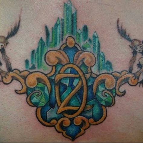 Wizard of Oz ink, artist Moses Veliz at Gold Dust Tattoo, Dallas, TX, Instagram sketchmv Dust Tattoo, Wizard Of Oz Tattoo, Oz Tattoo, Literary Tattoos, Movie Tattoos, Cute Tattoos For Women, Brick Road, Yellow Brick Road, Gold Dust