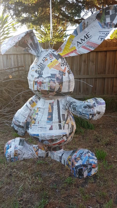 Easter bunny piñata slowly coming together. He is 1 meter tall Art Inspiration Ideas, Piñata Ideas, Paper Mache Art, Paper Mache Crafts, Easter Decorations Dollar Store, Easter Decorations Vintage, Easter Decorations Kids, Easter Decorations Christian, Easter Decorations Outdoor