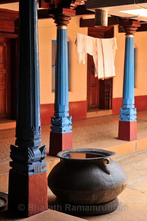 Chettinad House Interiors, Chettinad House, Pillar Decorations, Living Room Designs India, Kerala Traditional House, Wooden Pillars, India Home Decor, House Interior Design Styles, Temple Design For Home