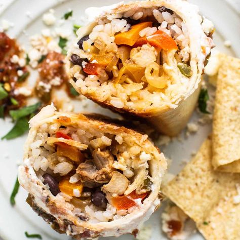 Wraps With Rice, Fajita Wraps, Chicken Fajita Wraps, Chicken Breast Marinade Recipes, Balsamic Chicken Marinades, Burrito Ingredients, Fajita Veggies, Chicken Breast Marinade, Fajita Mix