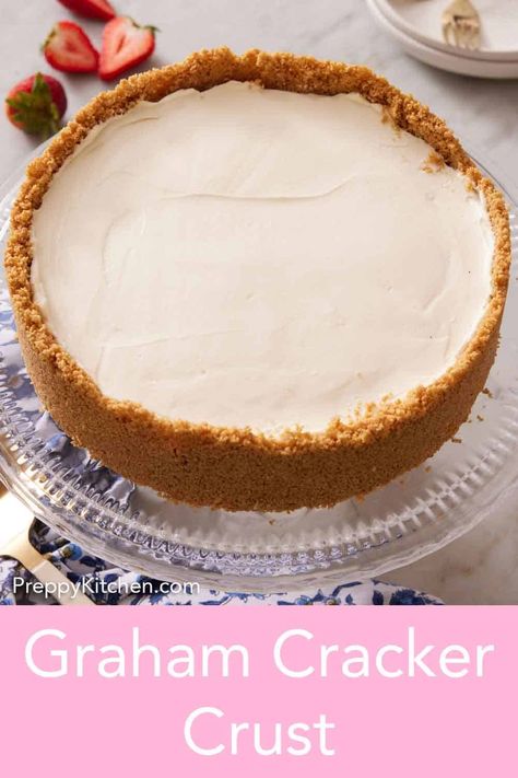 This buttery homemade Graham Cracker Crust is the perfect, easy recipe for chilled pies, dessert bars, or no-bake desserts. Made with three simple ingredients and just 10 minutes of hands-on preparation, this crust outshines store-bought every time! Graham Wafer Crust, Baked Graham Cracker Crust, Gram Cracker, Homemade Graham Cracker, Graham Cracker Crust Recipe, Pies Dessert, Homemade Graham Cracker Crust, Preppy Kitchen, Toasted Pecans