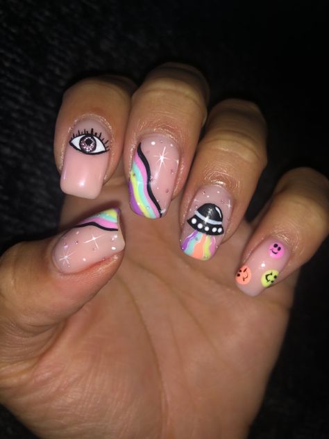 Pink Floyd Nails, Ufo Nails, Nail Decor, Fall Nails, Nails Design, Pink Floyd, Long Nails, Nail Design, Manicure