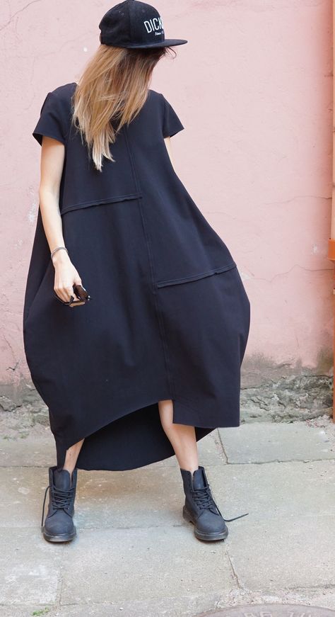 Sweatshirt / Dress / Black dress / Long dress / Cotton dress / Jersey / Maxi dress / Summer dress / Casual dress / Minimalist / Plus size by DIDRESS on Etsy Minimalist Plus Size, Long Dress Cotton, Black Sweatshirt Dress, Oversized Tunic Dress, Summer Dress Casual, Black Dress Long, Dress Minimalist, Maxi Dress Summer, Jersey Maxi Dress