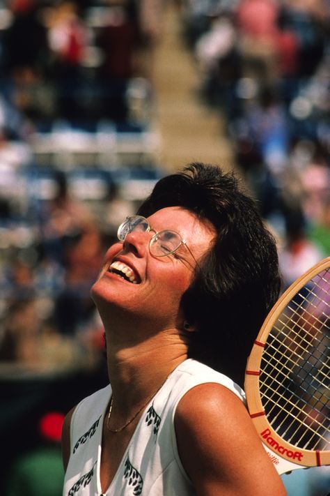 Billie Jean King (USA) - 1978 US Open Mixed Doubles, early rounds. Photographer: June Harrison Tennis Rules, Billy Jean, Sporting Legends, Tennis Party, Tennis Legends, Tennis Tournaments, Billie Jean, Vintage Tennis, Billie Jean King