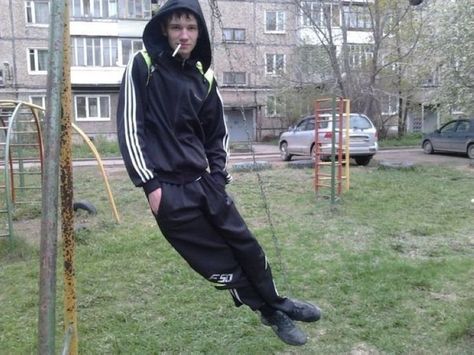 Gopnik Aesthetic, Funny Selfies, Awkward Photos, Core Core, European Men, Girlfriend Humor, Edgy Makeup, Russian Fashion, Eastern European