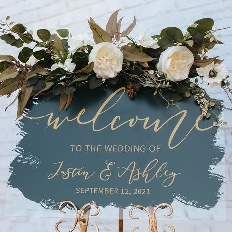 Cricut Wedding Signs Vinyl Lettering, Painted Acrylic Wedding Signs, Glass Wedding Sign, Grad Decor, Acrylic Wedding Welcome Sign, Glass Signage, Philly Wedding, Wedding Sign Decor, Wedding Extras