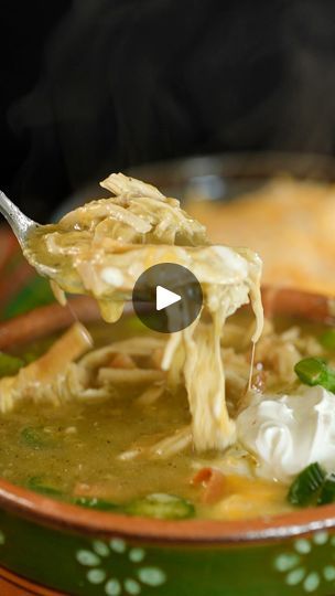 Green Chicken Enchilada Soup, Cooking Con Claudia, Chili's Chicken Enchilada Soup, Bone In Chicken Breast, Green Chili Chicken Enchiladas, Chicken Enchilada Soup Recipes, Green Chicken Enchiladas, Hand Pies Savory, Sandwich Salad