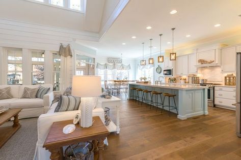 Kitchen Open Concept, Alexander Home, Casa Country, Coastal Living Rooms, Design Room, Coastal Living Room, Open Concept Kitchen, Modern Farmhouse Kitchens, Family Room Design