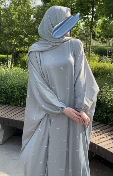 Islamic Modest Fashion, Muslimah Fashion Casual, Islamic Fashion Dresses, Stylish Hijab, Modest Fashion Hijab, Muslim Fashion Hijab Outfits, Muslim Outfits Casual, Hijab Style Casual, Mode Abaya