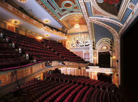 Vacation New York, Theatre Interior, School Ideas, Broadway, Theater, Maine, New York