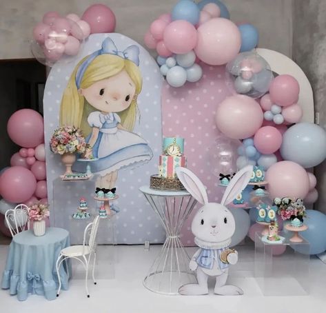 Wonderland Party Decorations, Alice In Wonderland Tea Party Birthday, Onederland Birthday Party, Alice In Wonderland Birthday, Pink Backdrop, Birthday Party Theme Decorations, First Birthday Decorations, Alice In Wonderland Tea Party, Birthday Balloon Decorations