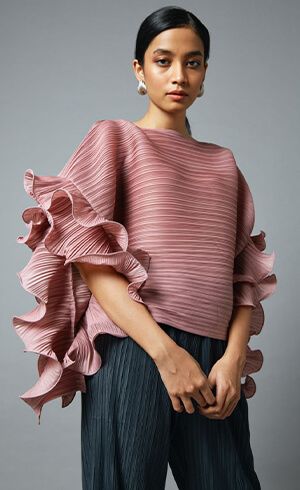 Crush Fabric Dress, Pleated Fabric Dress, Western Formal, Crush Fabric, Frugal Male Fashion, Ash Pink, Work Dresses For Women, Ruffle Sleeve Top, Sleeves Designs For Dresses