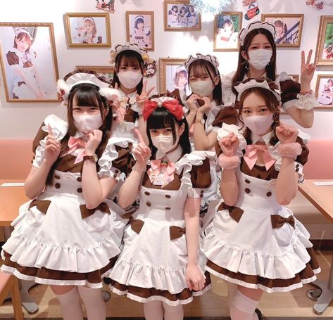 Maid Cafe Japan, Maid Cafe Uniform, Maid Cafe Aesthetic, Japanese Maid Cafe, Zombie Maid, Kassidy Core, Trans Comic, White Haired Witch, Butler Cafe