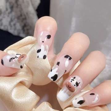 I Love Cows, Cow Nails, Nail Art Charms, Gel Glue, Cartoon Cow, Animal Nails, Cute Cow, Kawaii Nails, Size Difference