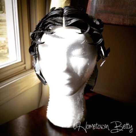 If you’re looking to make a Betty Boop wig, whether it be for a costume party or for Halloween, or an art project, then you’ve come to the right place.… Paper Wig Cosplay, Betty Boop Hairstyle, Paper Wig, Paper Wigs, Betty Boop Costume, The Selfish Giant, Diy Paper Ideas, Loom Knitting Tutorial, Photography Rules