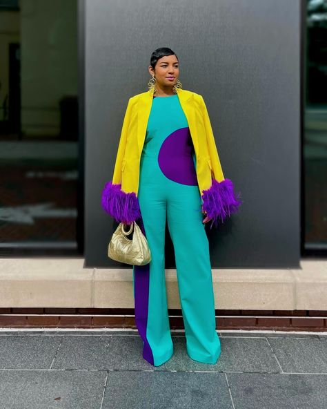 She’s giving high maintenance in her jumpsuit from @olarsgrace 💜 The elegance … the classic silhouette … these colors! How can I not radiate confidence in this look?! And of course you know I had to add some colorblocking with the pop of yellow! @olarslim did her thing with this collection! Please go check out the website. She’s got the pieces! Have a great weekend friends💜 Spring fashion • spring style • styling jumpsuits • colorblocking #colourfulfashion #jumpsuitstyle #olargrace Styling Jumpsuits, Pop Of Yellow, Color Outfits, Blouse Casual Fashion, Color Blocking Outfits, Radiate Confidence, What Women Want, High Maintenance, Have A Great Weekend