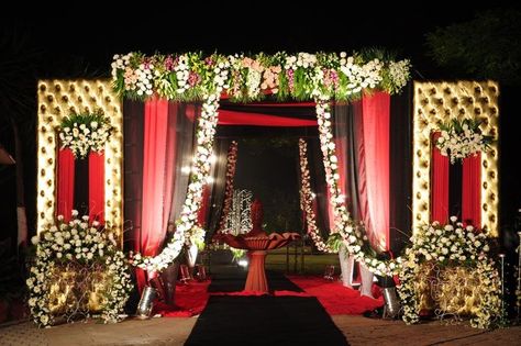 Wedding Entry Gate Decoration, Wedding Gate Decor, Marriage Entry Gate Decoration, Gate Decorations Wedding, Entry Gate Decoration Wedding, Entry Gate Decoration, Wedding Entry Decor, Wedding Gate Decoration, Marriage Decoration Ideas