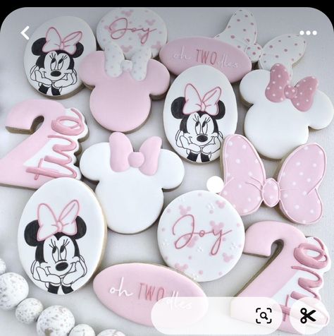 Twoodles Minnie Mouse, Minnie Birthday Cookies, Minnie Mouse 2nd Birthday Cookies, Oh Twodles Birthday Girl Cookies, Minnie Mouse Cookies 2nd Birthday, Oh Twodles Cookies, Minnie Mouse Cookies Decorated, Minnie Mouse Birthday Cookies, Minnie 2nd Birthday