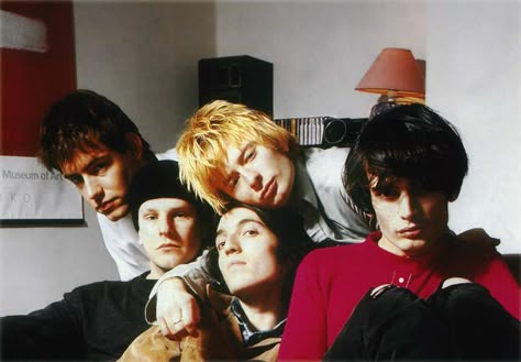 90s Music Artists, Colin Greenwood, The Bends, Thom Yorke Radiohead, Jonny Greenwood, The Smashing Pumpkins, Ok Computer, Thom Yorke, Jeff Buckley