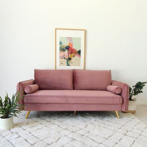 Dusty Rose Sofa, Rose Sofa, Living Room Minimal, Pink Velvet Couch, Pink Velvet Sofa, Pink Couch, Apt Ideas, Pink Sofa, Table Setting Decor