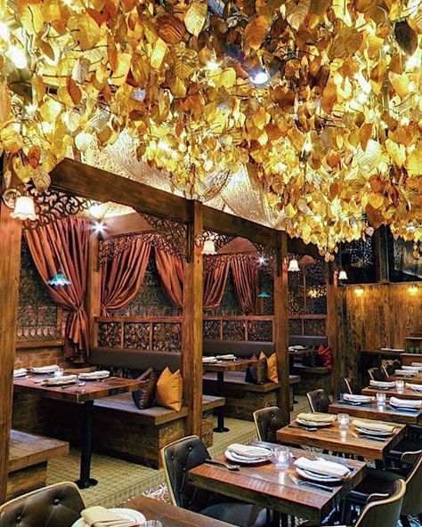 Thai Bar Design, Thailand Restaurant Design, Thai Restaurant Interior, Thai Restaurant Design, Money Bussines, Thai Decoration, Thai Villa, Dumplings Chicken, Thai Bbq