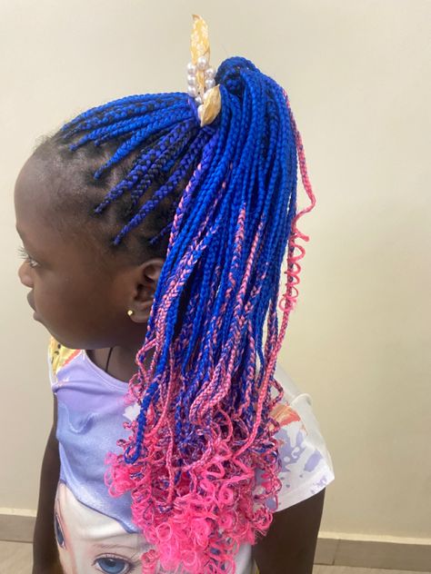 Pink Braids Hairstyles, Knotless Braids Pink, Ombre Knotless Box Braids, Ombré Knotless, Water Curls, Knotless Box Braids, Box Braids Hairstyles, Pink Ombre, Blue And Pink