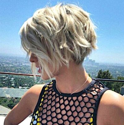 60 Best and Amazing Short Haircuts for Women in 2020 | Styles At Life Mohawk Hairstyle, Short Layered Bob Hairstyles, Layered Bob Short, Choppy Bob Hairstyles, Layered Bob Hairstyles, Bob Hairstyles For Fine Hair, Long Pixie, Popular Haircuts, Short Bob Haircuts