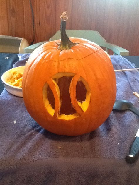 Carving pumpkins today and decided to do a softball!!! Pumpkin Carving Baseball Ideas, Softball Pumpkin Carving Ideas, Softball Pumpkin Ideas, Softball Pumpkins, Baseball Pumpkin Carving, Carvings Designs, Baseball Pumpkin, Halloween Softball, Halloween Pumpkins Carvings Designs