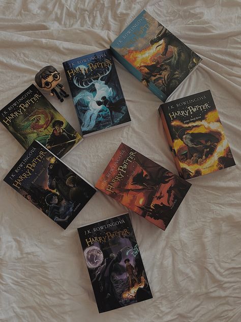 #harrypotter#books#harrypotterbooks#harrypotteraesthetic Harry Potter Aesthetic Book Cover, Book Accurate Harry Potter, Harry Potter Movie Marathon Ideas, Harry Potter Books Collection, Harry Potter Libros, Harry Potter Books Aesthetic, Tbr Aesthetic, A Little Life Book, Harry Potter Marathon