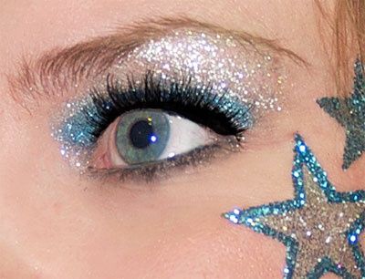 Cheer Makeup Competitive, Dance Competition Makeup, Cheerleading Makeup, Competition Makeup, Cheer Makeup, Makeup Ojos, Blue Cheer, Carnival Makeup, Dance Makeup