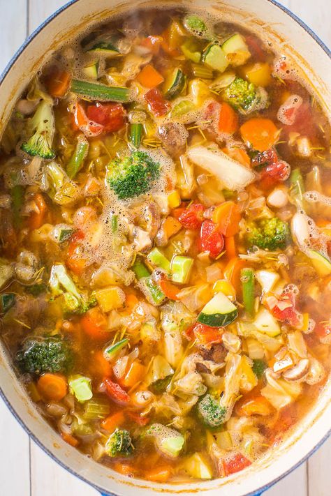 Pastas Recipes, Breakfast Low Carb, Detox Soup, Soup Diet, Vegetable Soup Recipes, Diet Vegetarian, Spaghetti Squash, Healthy Soup, Vegetable Soup