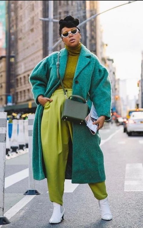 Green Inspo, Look Plus Size, Looks Street Style, Moda Plus, Fashion Mistakes, Inspiration Mode, Mode Vintage, Colourful Outfits, Look Plus