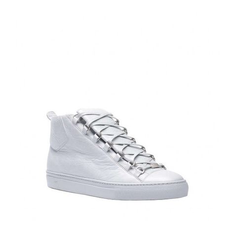 0 Balenciaga Arena, Fendi Store, White Kicks, Mens Designer Shoes, Mens Fashion Week, Prom Shoes, Virtual Closet, Messenger Bags, Shoe Style