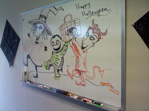 whiteboard drawing - Nightmare Before Christmas Halloween White Board Drawings, Whiteboard Art Halloween, White Board Halloween Drawings, Cute White Board Ideas Drawings, Whiteboard Drawing Ideas, Shock Lock And Barrel, White Board Drawing, Dry Erase Board Drawings, Nightmare Before Halloween