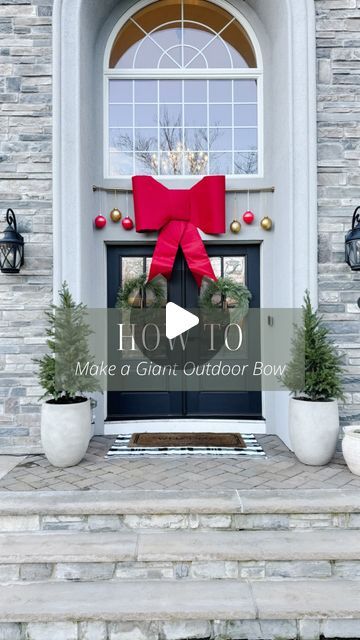 Lisa Chun on Instagram: "Detailed step by step on how to make this giant outdoor bow for $60 instead of hundred$$! Such a fun and beginner friendly project with big impact. Save this post for reference. Like and comment “SHOP” for front porch styling links!" Diy Giant Bow For House, Giant Bow Diy Christmas, How To Make A Giant Bow, Giant Christmas Wreath, Outdoor Christmas Decorations Yard, Giant Bow, Door Bow, Big Doors, Diy Bow