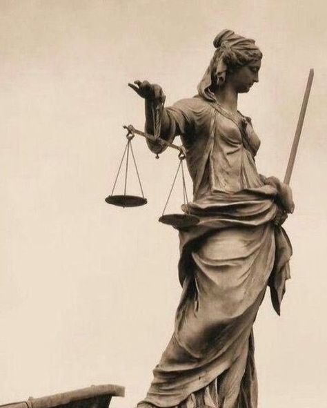 Symbol Of Justice, Scale Of Justice, Lady Justice, Law Student, Dark Academia Aesthetic, Academia Aesthetic, The Lady, The Meaning, Dark Academia